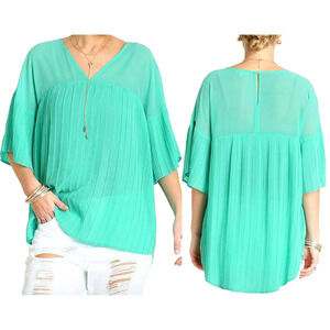 Umgee Top Size M Mint Green Pleated Whimsy Bell Sleeve Relaxed Tunic Women Shirt